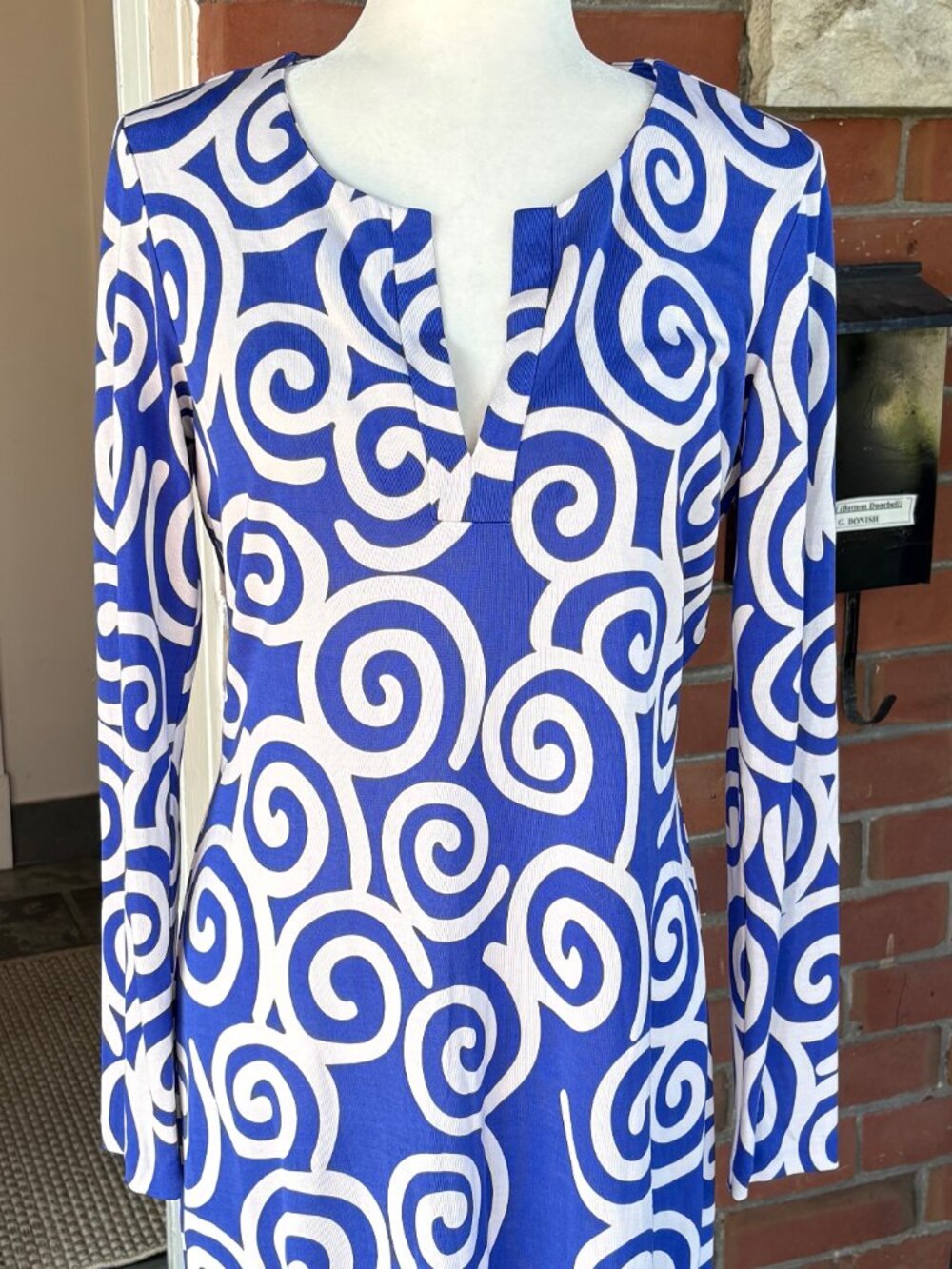 Diane von Furstenberg DVF Blue & White Swirl Silk Mini Dress